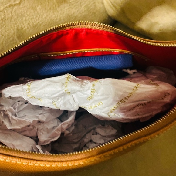 Dooney & Bourke saffiano hobo - Picture 6 of 11